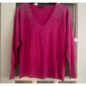 Vince Camuto Sweater size small Pink Rhinestone Studded Dolman V-Neck Sweater